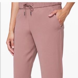 Lululemon On the Fly Pant Crop Pant